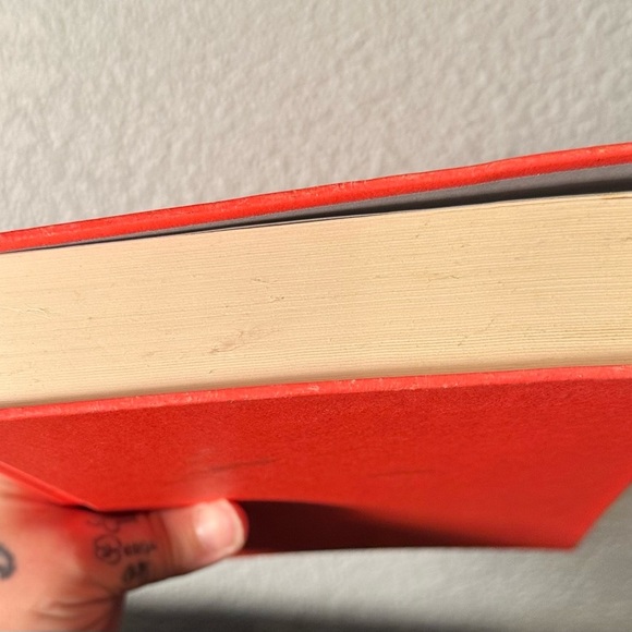 sarah j maas a court of thorns and roses 2015 Hardcover 4th Edition - Picture 5 of 7